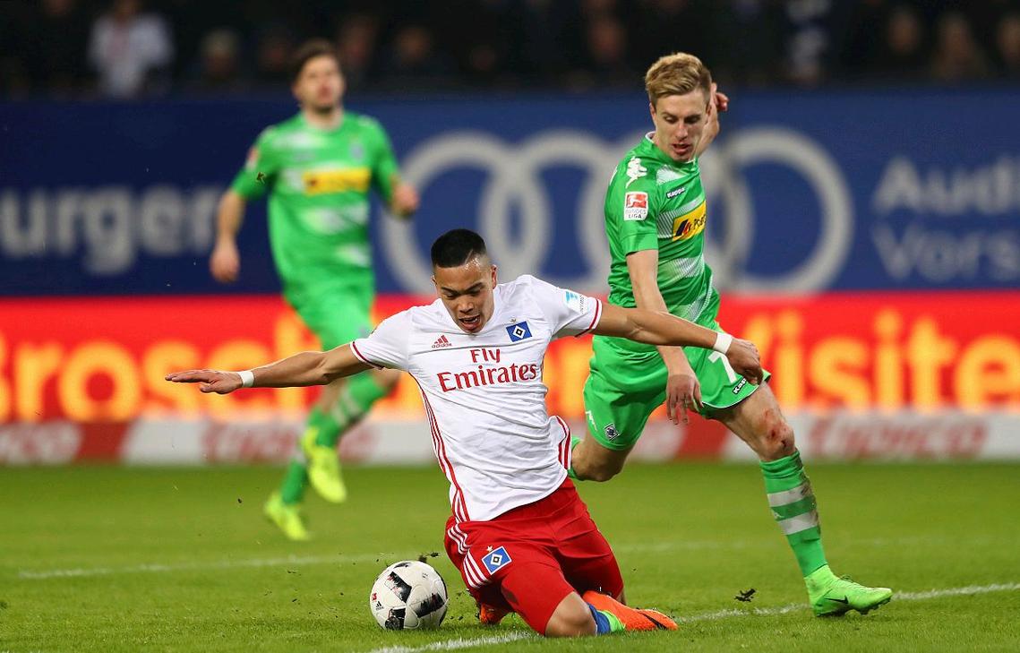 靠团队协作 靠团队协作