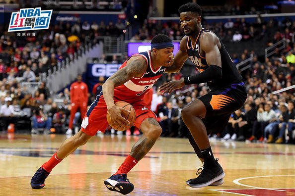 聚光灯之下 聚光灯之下